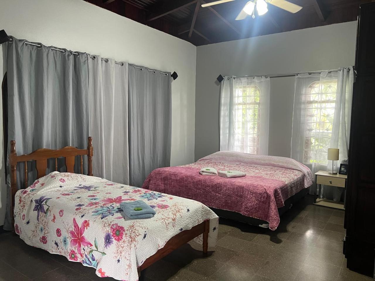 Casa Eva Lodging Costa Rica San Isidro De El General 외부 사진